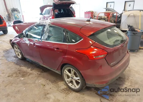 2015 Ford Focus Titanium из США, поврежденный, VIN 1FADP3N23FL293138
